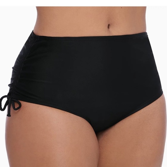Juniors' Plus Size SO® Ruched Side High-Waist Bikini Bottoms - Picture 1 of 2